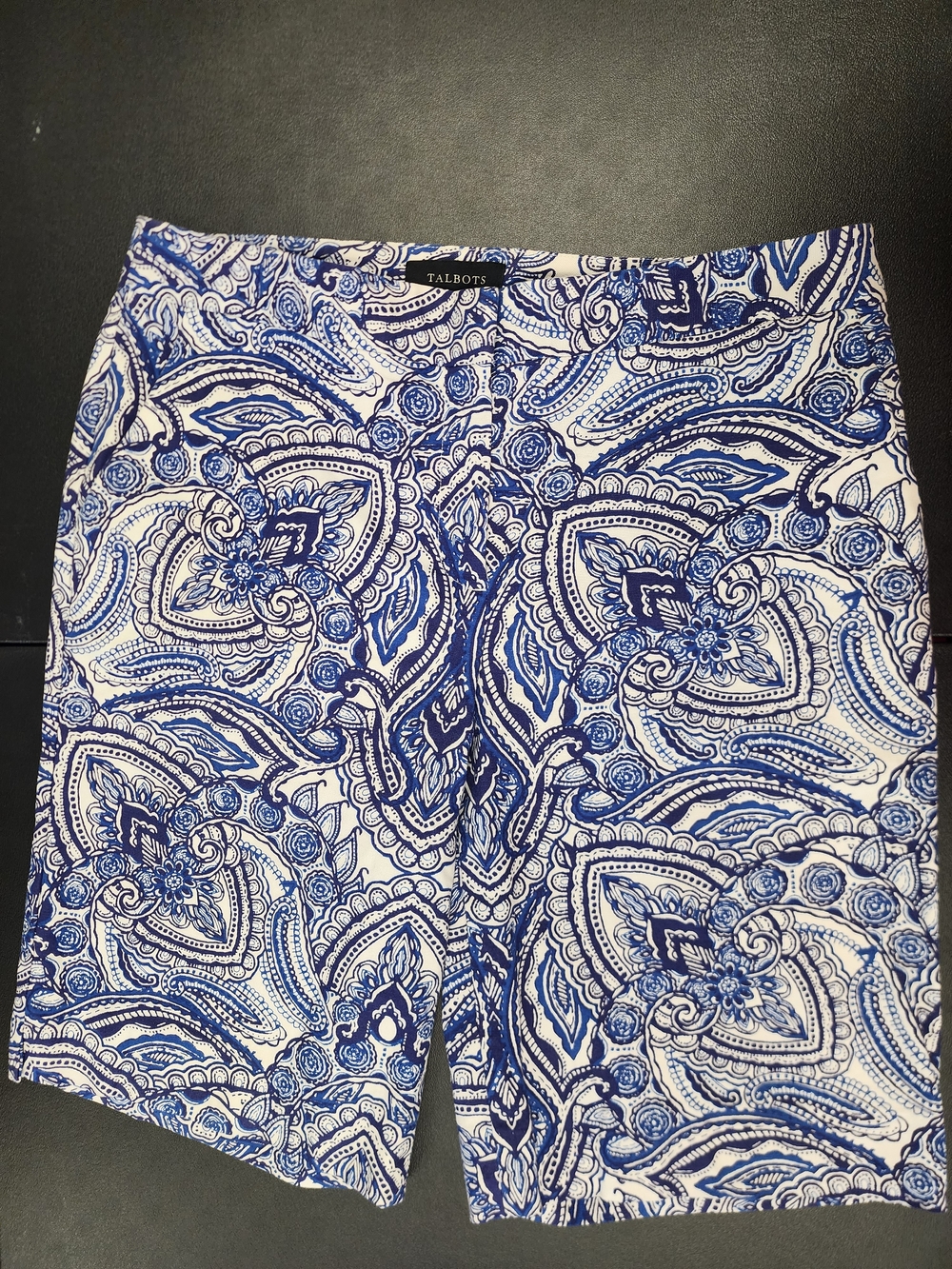 Talbots Blue and White Paisley Print Women's Shorts Sz 10